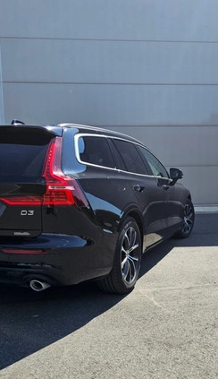 Volvo V60 cena 89900 przebieg: 115000, rok produkcji 2019 z Oława małe 667